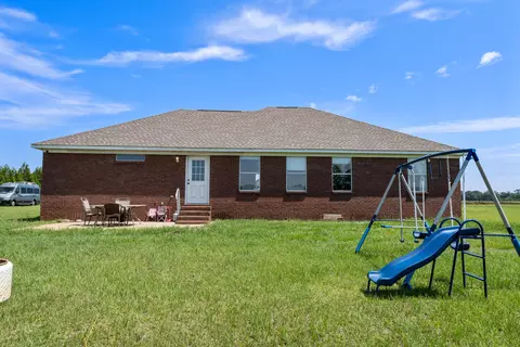 Exterior - 128 Henry Eubanks Rd, Lucedale, MS 39452 photo 6 of 7