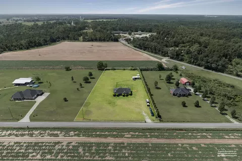 View/Area - 128 Henry Eubanks Rd, Lucedale, MS 39452 photo 3 of 6