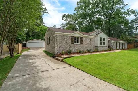 Exterior - 3315 Franklin Ave, Laurel, MS 39440 photo 6 of 16