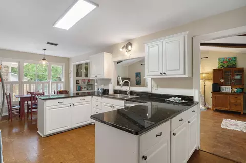 Kitchen - 3315 Franklin Ave, Laurel, MS 39440 photo 1 of 4
