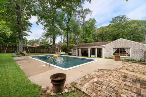Exterior - 3315 Franklin Ave, Laurel, MS 39440 photo 12 of 16