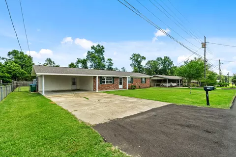 130 Hyland Dr, Petal, MS 39465