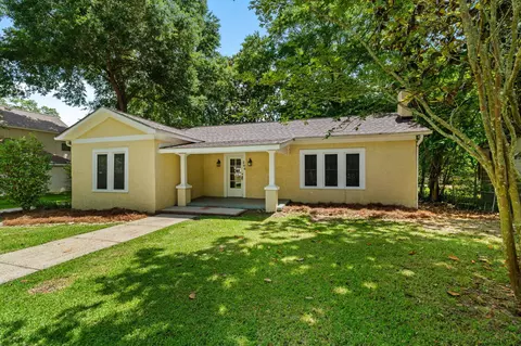 204 S 23rd Ave, Hattiesburg, MS 39401