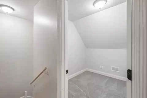 Entry Way - 140 Atkinson Rd, Sumrall, MS 39482 photo 12 of 12