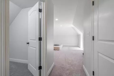 Entry Way - 140 Atkinson Rd, Sumrall, MS 39482 photo 11 of 12