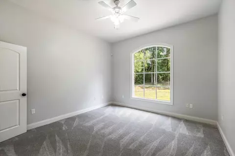 Bedroom - 140 Atkinson Rd, Sumrall, MS 39482 photo 3 of 7