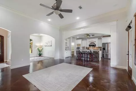 Entry Way - 140 Atkinson Rd, Sumrall, MS 39482 photo 2 of 12