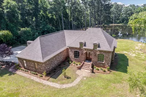 Exterior - 140 Atkinson Rd, Sumrall, MS 39482 photo 6 of 10