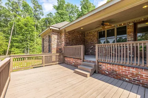 Exterior - 140 Atkinson Rd, Sumrall, MS 39482 photo 4 of 10