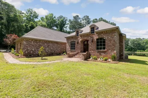 Exterior - 140 Atkinson Rd, Sumrall, MS 39482 photo 9 of 10