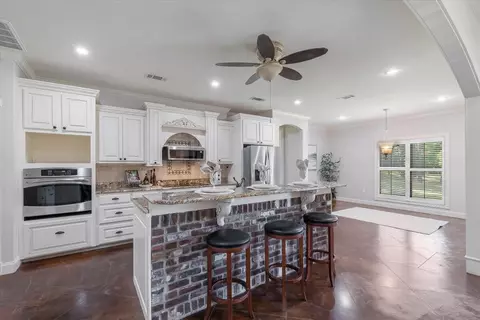 Kitchen - 140 Atkinson Rd, Sumrall, MS 39482 photo 2 of 3