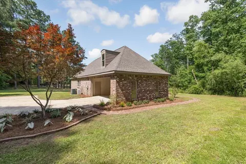 Exterior - 140 Atkinson Rd, Sumrall, MS 39482 photo 8 of 10