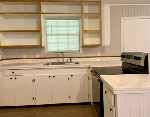 Kitchen - 1403 Greens Creek Rd, Carson, MS 39427 photo 2 of 2