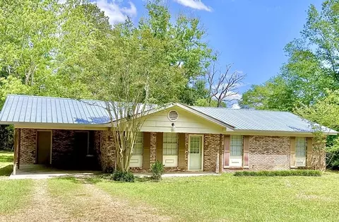 1403 Greens Creek Rd, Carson, MS 39427