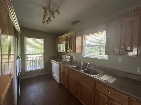 2807 Benjo Rd, Mclain, MS 39456 photo 6