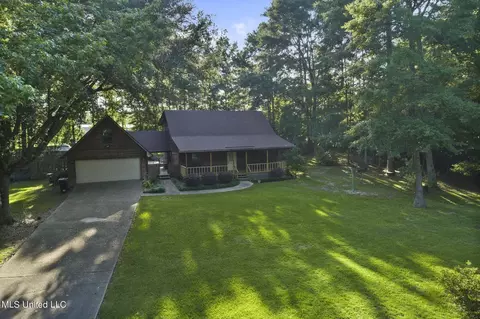19 Cedarbrook Ln, Laurel, MS 39443 photo 4