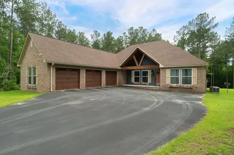 100 Robert E Lee Rd, Hattiesburg, MS 39401