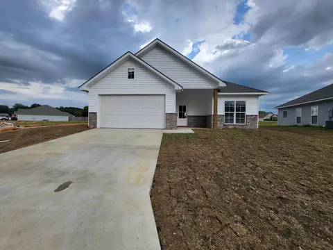 25 Karpen Dr, Petal, MS 39465