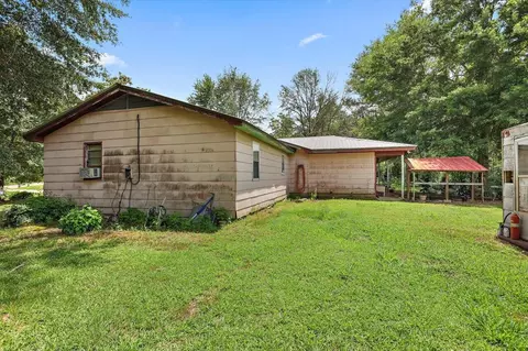 Exterior - 243 Hosey Rd, Magee, MS 39111 photo 4 of 11