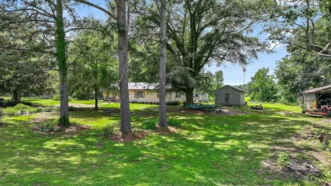 Exterior - 243 Hosey Rd, Magee, MS 39111 photo 10 of 11