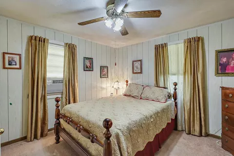 Bedroom - 243 Hosey Rd, Magee, MS 39111 photo 3 of 5