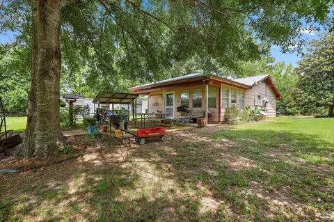 Exterior - 243 Hosey Rd, Magee, MS 39111 photo 7 of 11