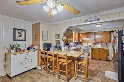 Kitchen - 243 Hosey Rd, Magee, MS 39111 photo 1 of 4