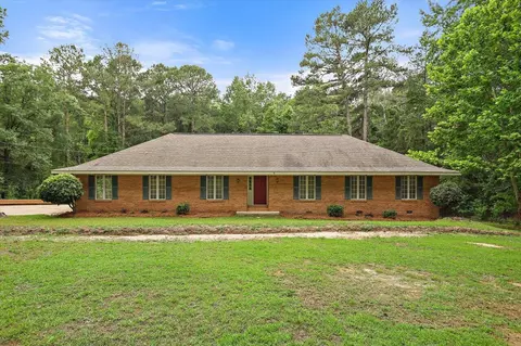 195 Pine Ln, Mendenhall, MS 39114