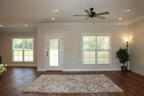34 N Slade Rd, Sumrall, MS 39482 photo 4