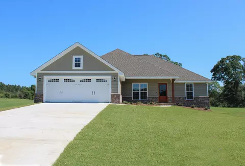 30 N Slade Rd, Sumrall, MS 39482