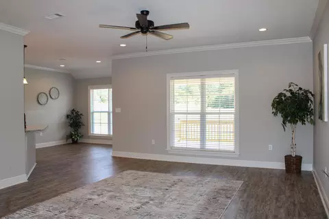 30 N Slade Rd, Sumrall, MS 39482 photo 4