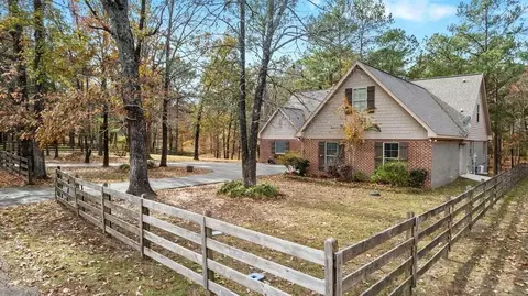 82 Raybourn, Sumrall, MS 39482