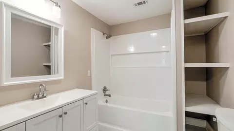Bath - 142 E 2nd Ave, Petal, MS 39465 photo 1 of 4