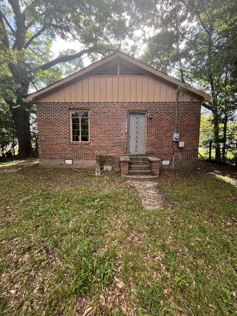 2411 N 5th Ave, Laurel, MS 39440 photo 14