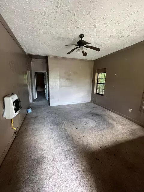 2411 N 5th Ave, Laurel, MS 39440 photo 4