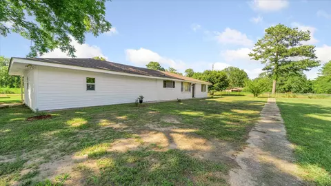 35 Hart Rd, Sandy Hook, MS 39478 photo 2