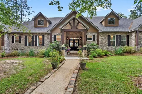 13 Timber Rdg Dr, Laurel, MS 39443 photo 1