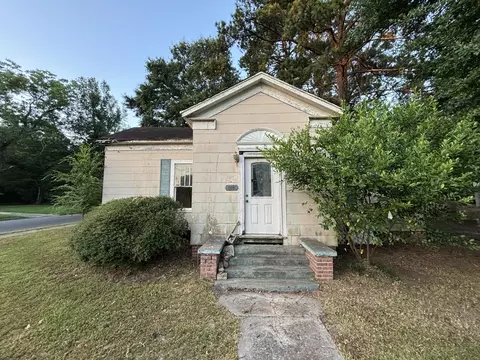 806 Church, Columbia, MS 39429