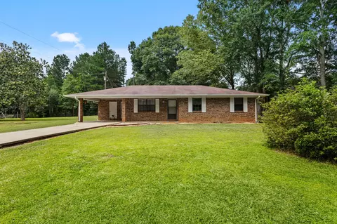 17 Craft Cir, Seminary, MS 39479