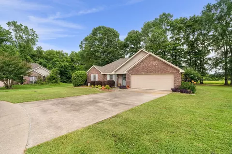18 Cobblestone Dr, Sumrall, MS 39482 photo 3
