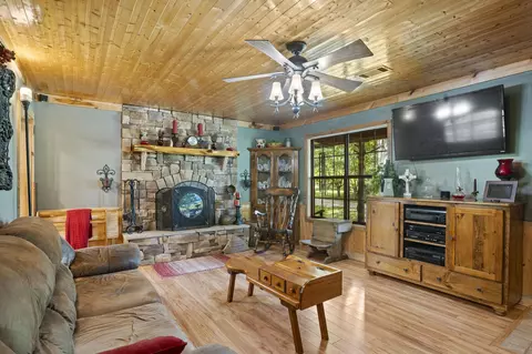 Living - 79 Twin Bridge Rd, Sandy Hook, MS 39478 photo 2 of 3