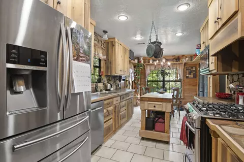 Kitchen - 79 Twin Bridge Rd, Sandy Hook, MS 39478 photo 1 of 5