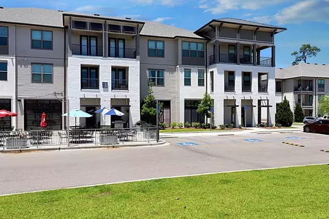 2501 Bienville Apt 123 Blvd, Ocean Springs, MS 39564