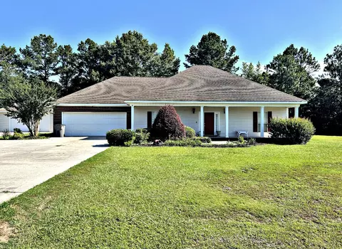 165 Country Park Dr, Petal, MS 39465
