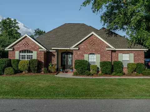 36 Sunline Dr, Petal, MS 39465