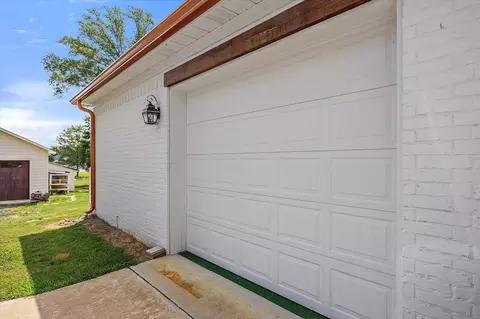 Exterior - 345 Tradewind Cv, Brandon, MS 39042 photo 6 of 6