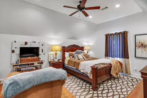 Bedroom - 345 Tradewind Cv, Brandon, MS 39042 photo 4 of 5