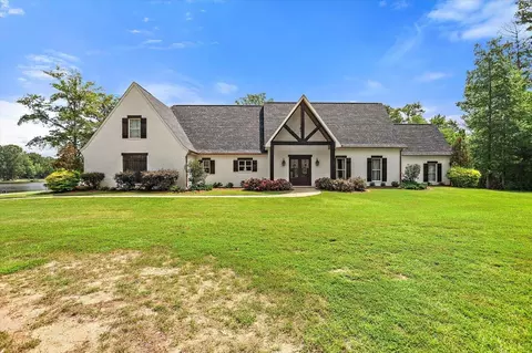 Exterior - 345 Tradewind Cv, Brandon, MS 39042 photo 2 of 6