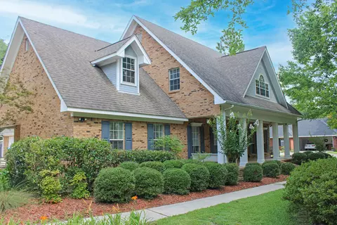 89 Sweet Bay Trl, Petal, MS 39465
