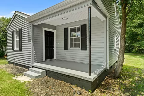 219 N 20th Ave, Hattiesburg, MS 39401
